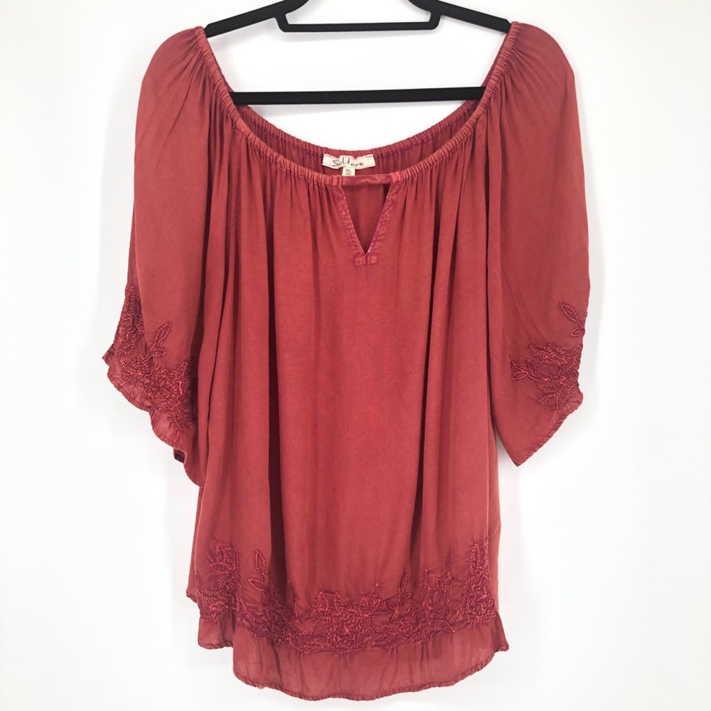 Solitaire | Rusty Embroidered Top